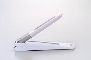 フットサルのサンプルユニフォームを確認